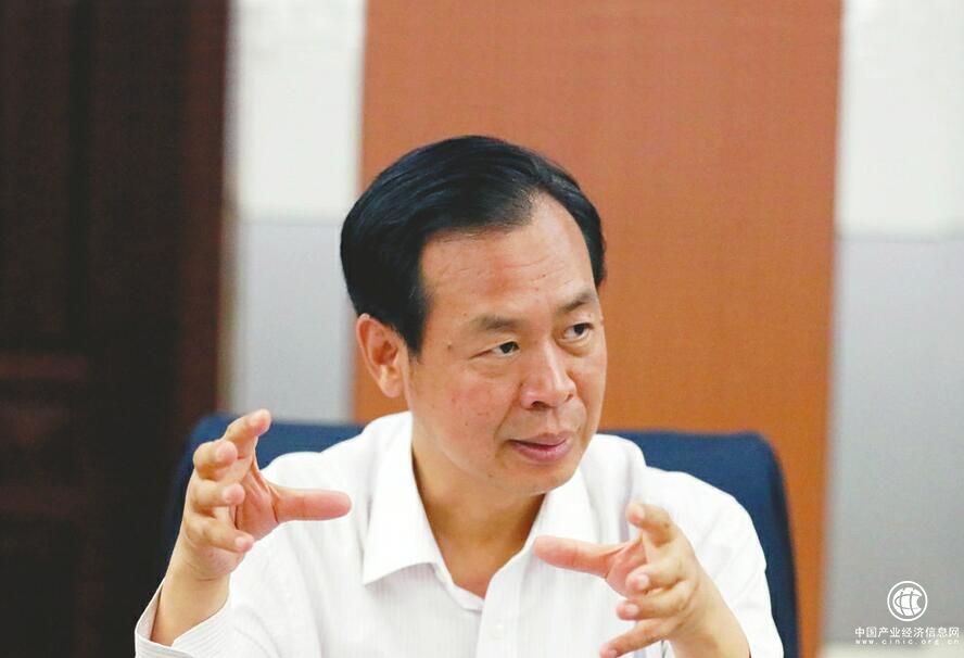 破"旧"立"新"重焕发展生机 以"智"提"质"再显