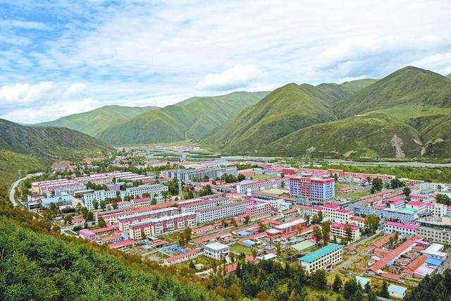 新生活新起点上接续奋斗——各地稳产业促就业巩固脱贫成果观察