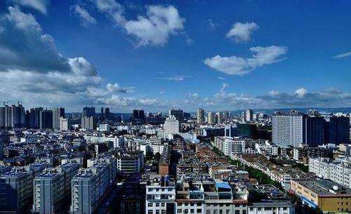 西南五省经济增速跑赢全国平均水平