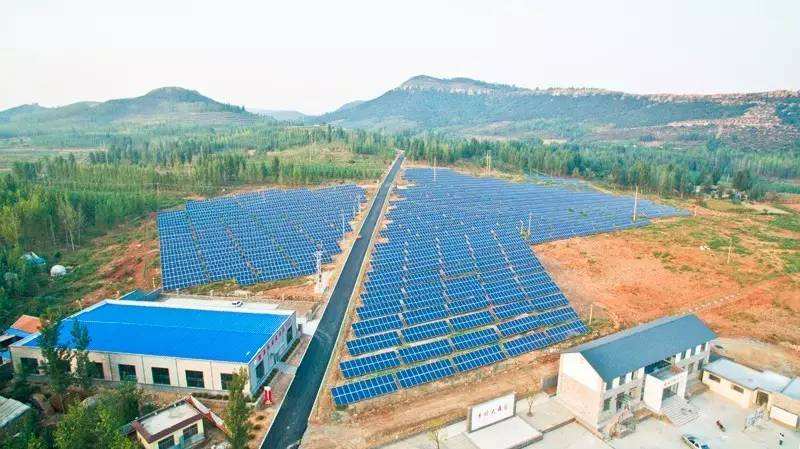 山东：光伏精准扶贫送20多万户贫困群众“阳光存折”