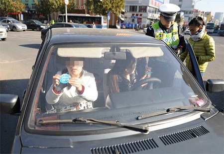 济南将试点使用电子年检标志