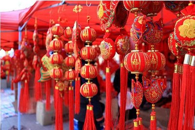 大数据看春节消费升级：进口年货种类多 扶贫山货畅销