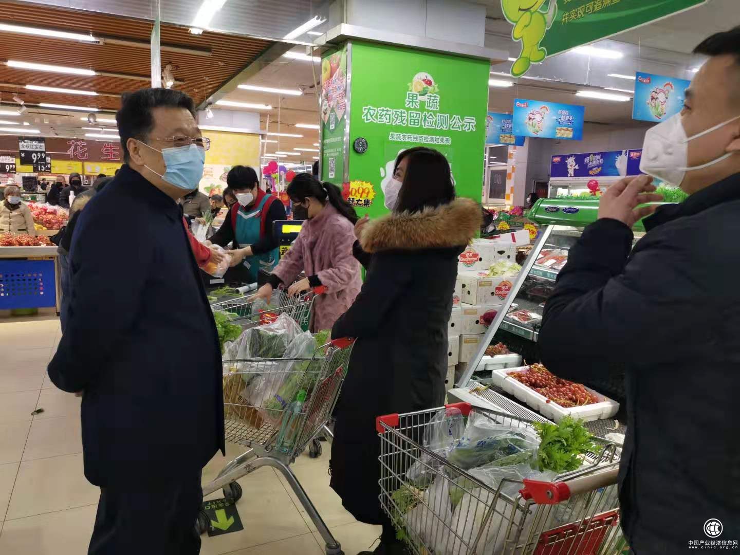 临沂市委书记王玉君调研检查疫情防控物资保障工作