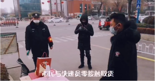 临沂外卖骑手：为市民生活提供保障 坚守在路上