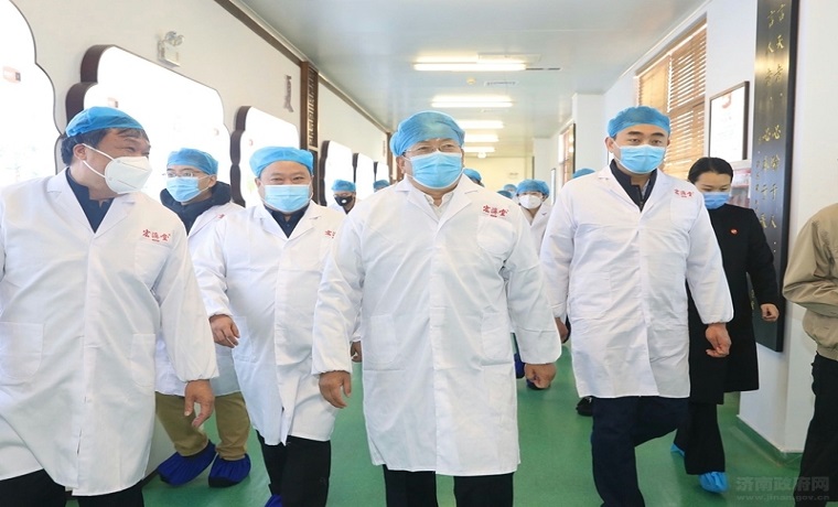 王忠林督导检查疫情防控工作