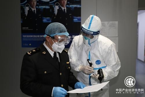 临沂海关严把出入境健康申报关