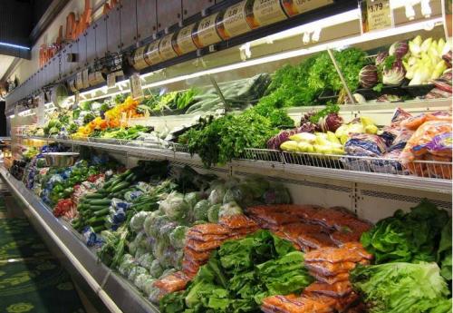 商务部：“两节”期间增加市场供应 确保生活必需品不脱销