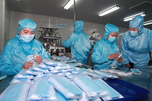 透过口罩感受“中国制造”