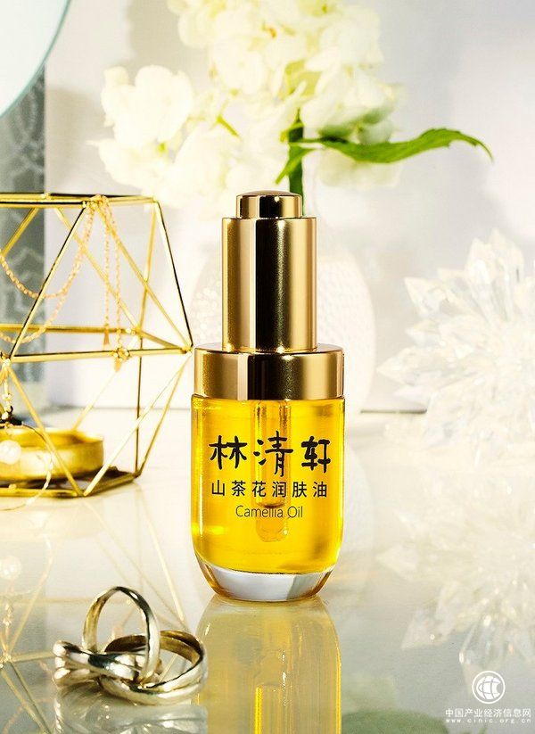 林清轩旗舰修复产品    山茶花润肤油