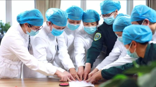 无声的战疫 | 聋哑男儿“有声”的力量喊出“中国加油“