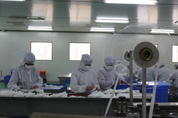 城阳用企业复工复产速度 推动经济高质量发展速度