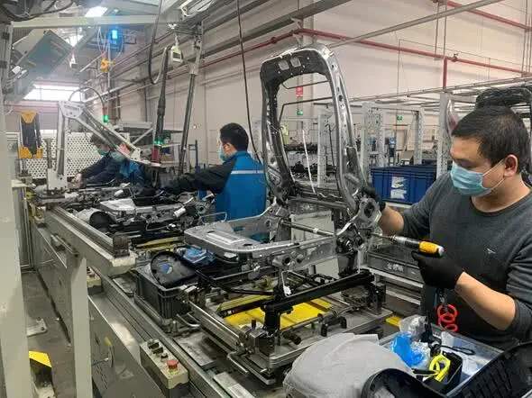 抢抓机遇发力先进制造业