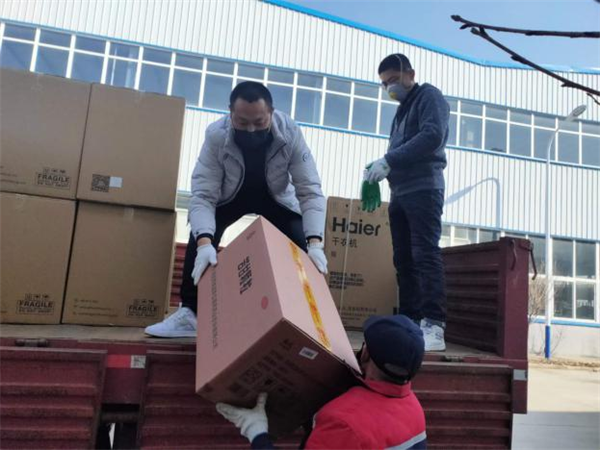 青岛护适通捐赠物资抗击新冠疫情