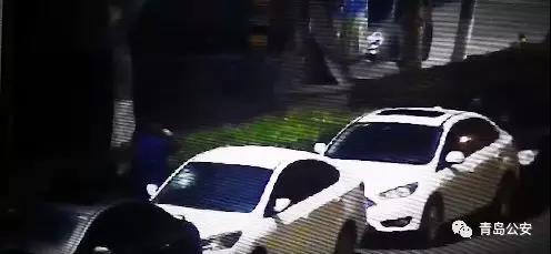 嫌邻居吵闹砸车泄愤 下狠手致无辜者爱车毁容