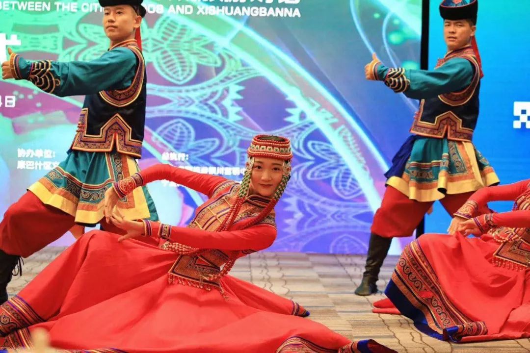 2019年内蒙古鄂尔多斯市服务业增速回升