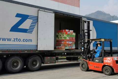 湖北宜昌开通秭归脐橙外销宜常专线