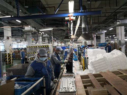 复工复产进行时，出现哪些新模式、新亮点？听专家解读→