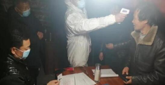 河南省南召县人大代表做表率 用“五员”角色演绎奉献情怀