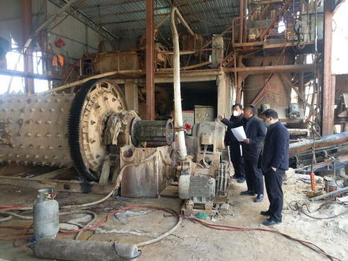 兰陵县新兴镇：聘请第三方专家 拧紧企业生产安全阀