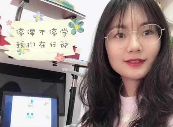 山东临沂第十七中学十八线主播张文静践行抗疫担当情注停课不停学