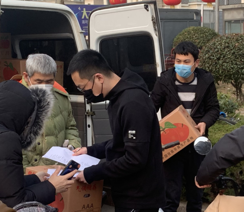 帮销苹果2.3万斤！蒙阴县乡村振兴服务队王震获赞“最美苹果哥”