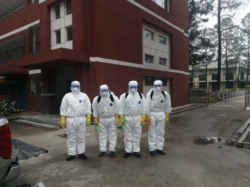 千里驰援勇战“疫”  守望相助情珍贵