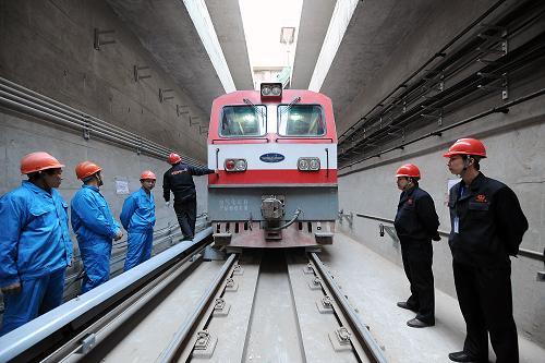 交通运输部：2024年全年新增城市轨道交通运营线路18条，新增运营里程748公里