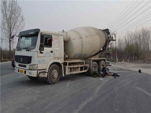 青岛交警通报三起电动车、货车交通事故