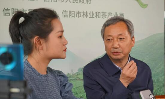 市长、县长抱团直播 河南信阳打造“产业直播”新高地