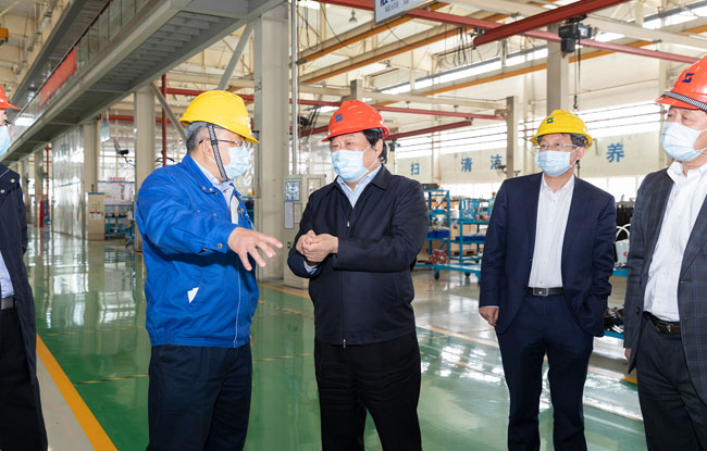 谭旭光到山东临沂企业说：四月份实现翻番增长