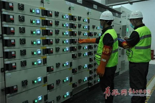 青岛地铁1号线北段实现电通，计划年底开通