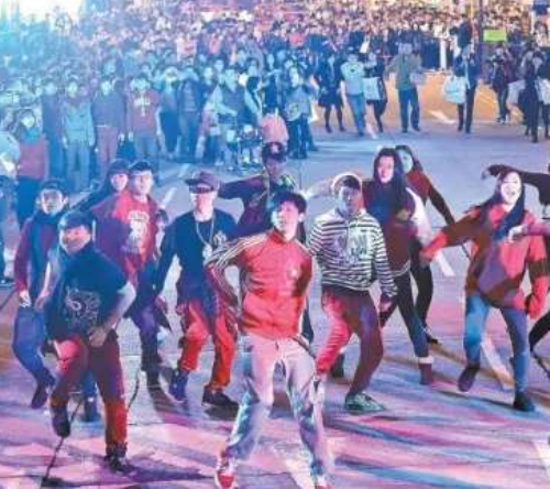 “五一”假期临沂万达人气爆棚 活动丰富火爆进行中