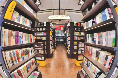 “逆势”开新店迎风怒放，沪上本土书店大隐书局底气何来