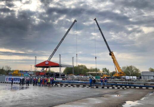 中国企业生产并出口欧洲最大直径盾构机成功始发