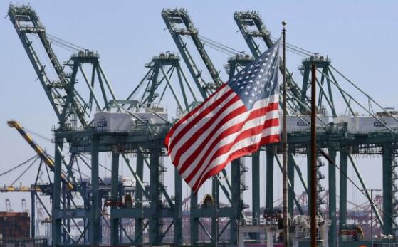 美国三季度经济增速小幅放缓