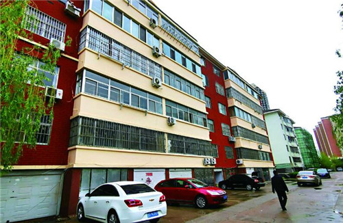 改造外墙增设车位、改建广场升级设施 青岛老旧小区改造越改越年轻