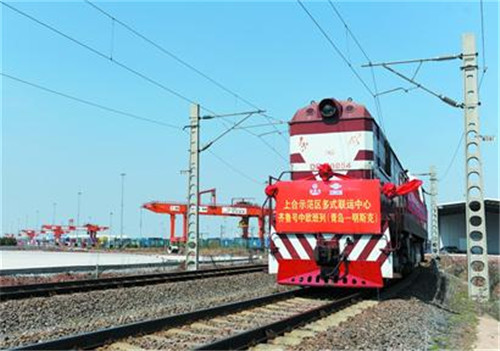 青企承揽工程项目增长四成多