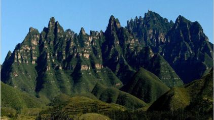 接连破产 A级景区好看不好干