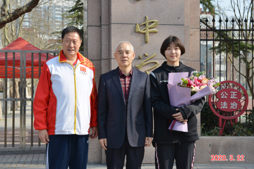 临沂女生王家绘入选国青女子篮球队