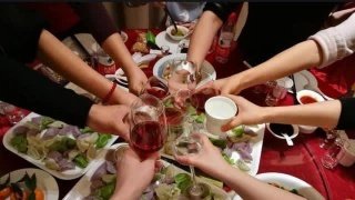 专家：不要喝酒划拳唱歌吟诗 尽可能缩短时间