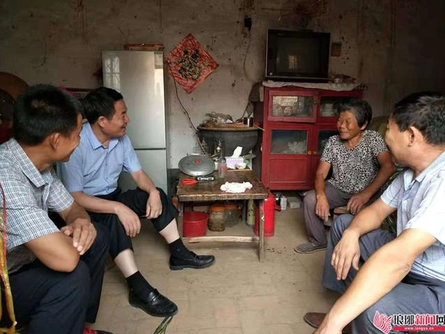 山东省临沂市机关事务管理局王贤圣：9年深耕25个村