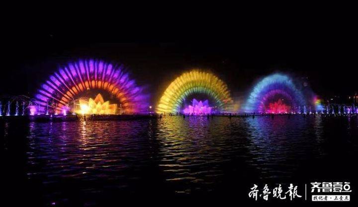 你最期待的济南夜景来了！“明湖秀”今晚重磅回归