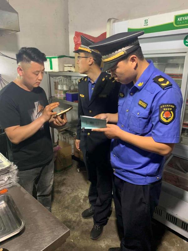 枣庄市山亭区综合行政执法局多举措推进餐厨油烟治理