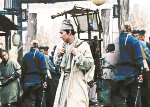 25部分账票房破千万 网络电影为何没成