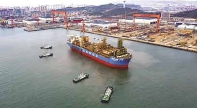 中国最大作业水深“海上超级工厂”起航