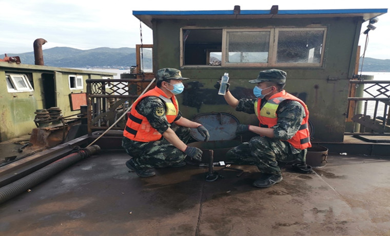 福建宁德海警1天查获6起涉嫌走私案 涉案成品油350余吨