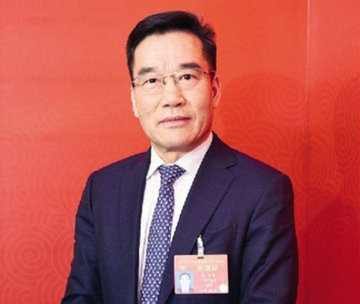 张传卫：加大对装备制造企业扶持力度