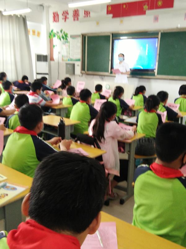 开学第一课：扎紧师生疫情防控的“安全绳”