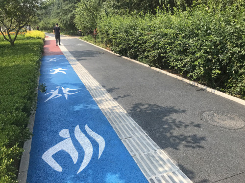 环境靓 生活美 临沂市擦亮主城区路面环境