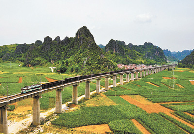 生态扶贫带动2000多万贫困人口脱贫增收